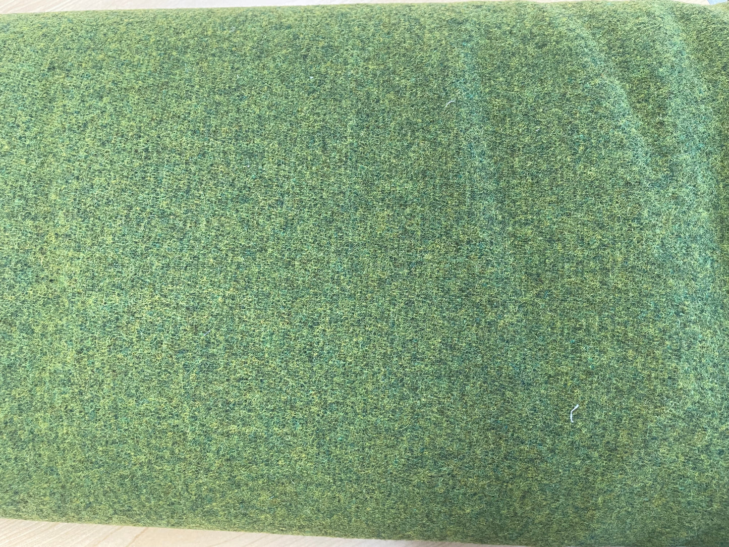 Wool Sweet Pea Green
