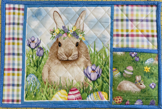Hop To It Place Mat and Table Runner Kit