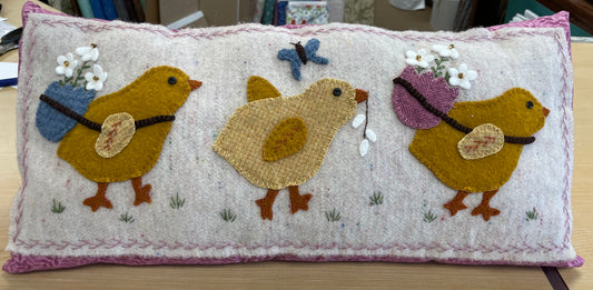 Easter Parade Chicks in a Row Kit